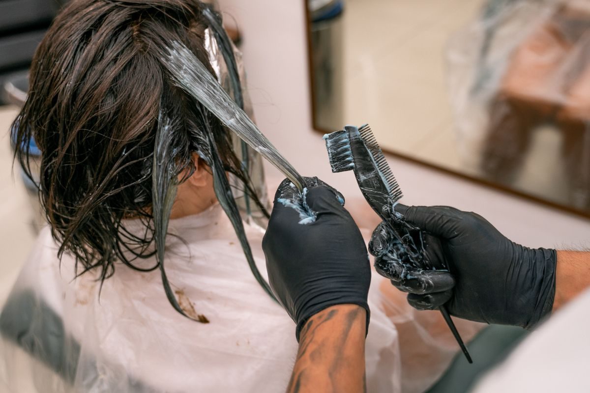 Kräftige Haarfarbe